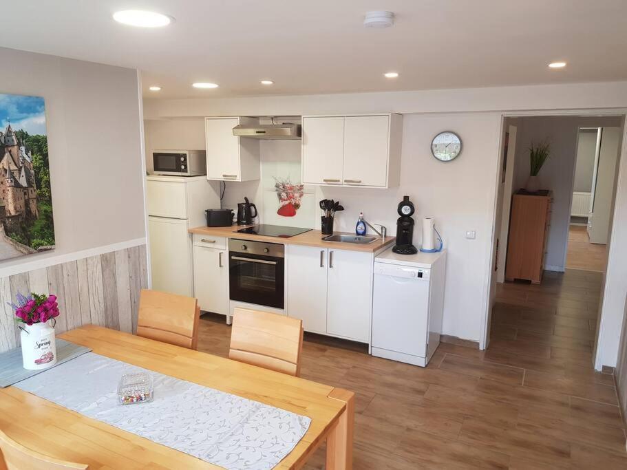 Ferienwohnung Bela, Naehe Nuerburgring Luxem Ngoại thất bức ảnh