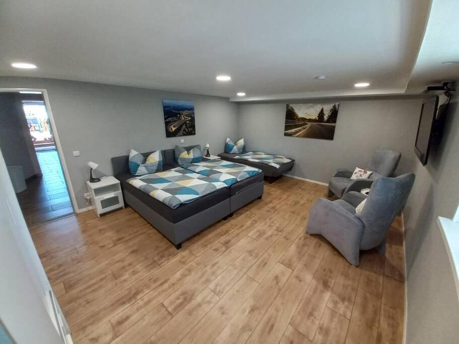Ferienwohnung Bela, Naehe Nuerburgring Luxem Ngoại thất bức ảnh